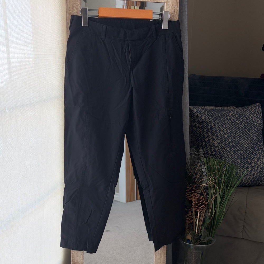 Kirkland Signature Women's Black Performance Pants